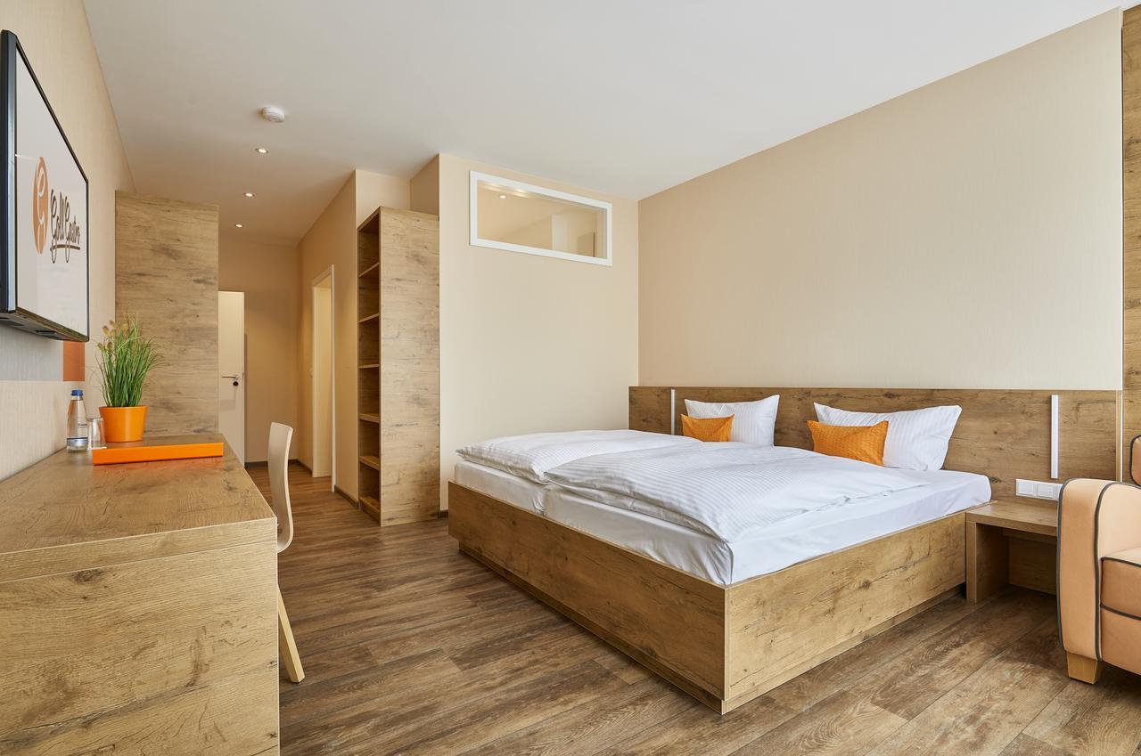 Hotel Goll Pforzheim-Niefern Eksteriør billede
