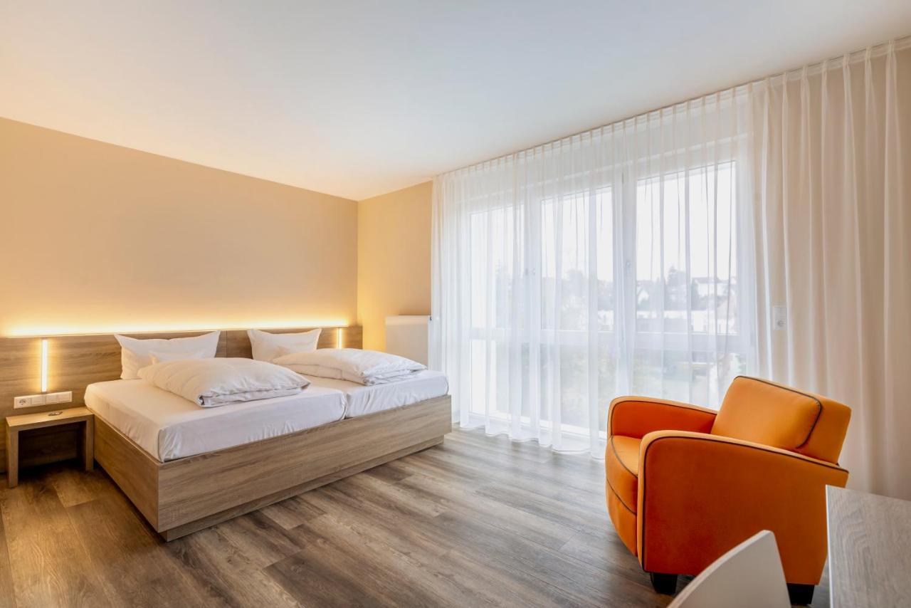 Hotel Goll Pforzheim-Niefern Eksteriør billede